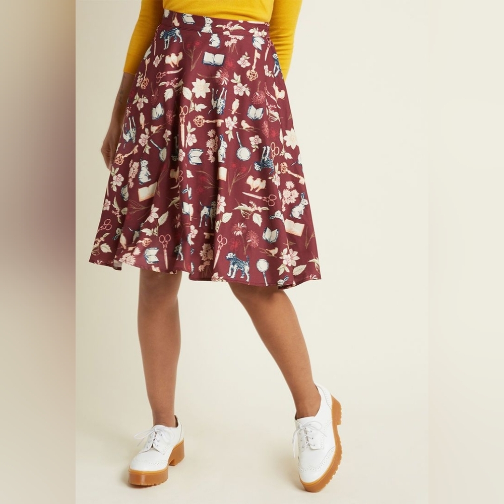 ISO Modcloth "Mystery Assistants" Skirt in Size XL/1X